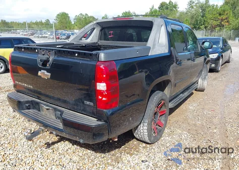 2008 Chevrolet Avalanche 1500 Lt z USA, uszkodzony, nr VIN 3GNEC12068G252298
